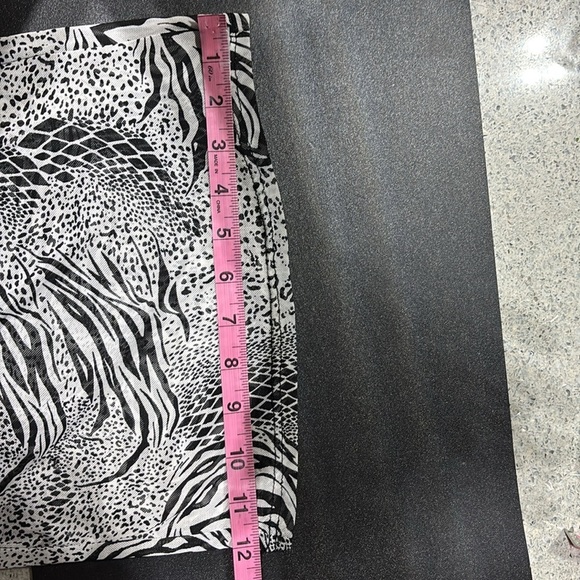 Jordan Taylor Wide Leg,animal skin pattern,elastic/tie waist,sheer,coverup pants - Picture 7 of 10